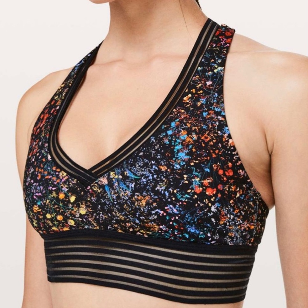 Lululemon Like New “Find Focus” Sports Bra in Black with Colorful Print